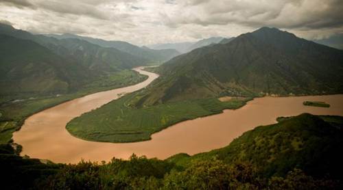 sungai terpanjang di asia